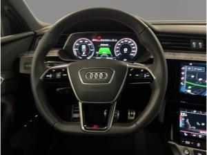 Audi Q8 Sportback S line 55 e-tron qu. MATRIX 360 HUD