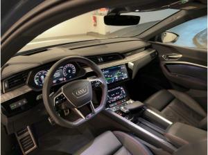 Audi Q8 Sportback S line 55 e-tron qu. MATRIX 360 HUD