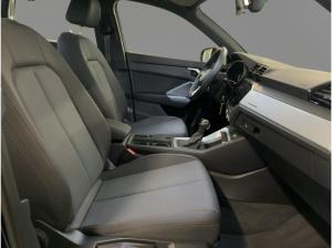 Audi Q3 35 TFSI S tr. AHK LED VIRTUAL PDC