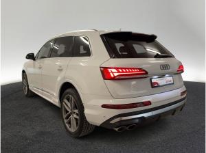 Audi SQ7 TFSI tiptr. AHK STDHZG 7.SITZER HUD PANO RFK
