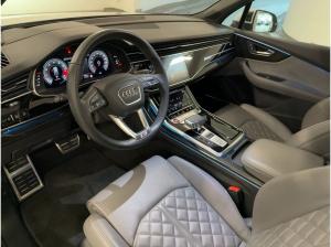 Audi SQ7 TFSI tiptr. AHK STDHZG 7.SITZER HUD PANO RFK