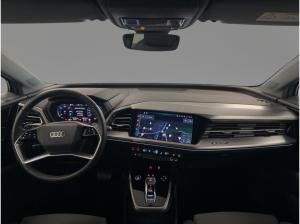 Audi Q4 e-tron Q4 35 e-tron VIRTUAL NAVI PDC RFK DAB SITZHZG