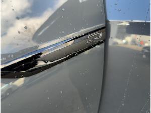 Volkswagen Golf VIII 1.5 eTSI R-Line