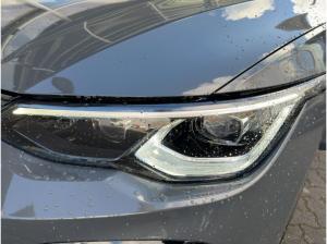 Volkswagen Golf VIII 1.5 eTSI R-Line