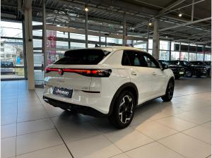 Volkswagen T-Roc R-Line eTSI DSG LED R-KAMERA ParkAssist