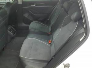 Volkswagen Passat Variant Business 1.5 TSI eHybrid DSG - ACC AHK REAR VIEW NAVI LED SHZ PDC ZV LM HUD