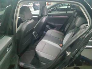 Volkswagen Golf VIII Lim. GOAL 1.5 eTSI 110kW DSG - SHZ AHK Rear View Navi LED Plus ACC LM PDC GJR MFL