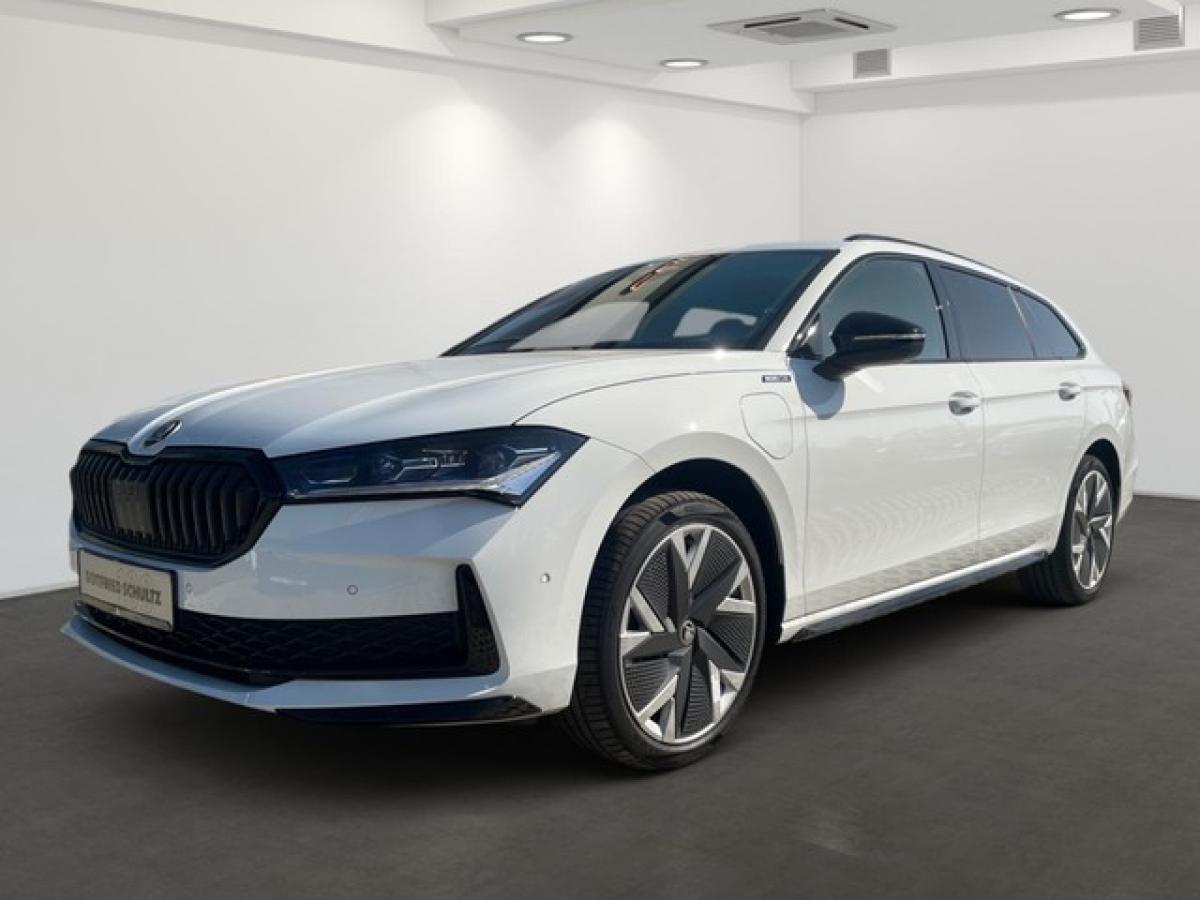 Skoda Superb Combi Sportline 1.5 TSI iV **Mehrfach verfügbar** (Dormagen)