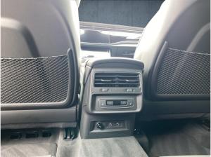 Audi Q8 SUV S line business TFSI e qu. tiptr. PANO 23