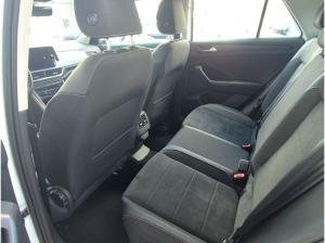 Volkswagen T-Roc 1.5 TSI Style DSG Navi LED Pano
