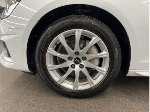 Audi A4 Avant Advanced 40 TFSI qu.S tr. LED RFK