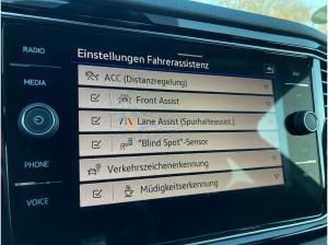 Volkswagen T-Roc R 2.0TSI DSG 4M ACC.AKRAPOVIC.KAMERA.NAVI.DCC.LED.SHZ.DAB+.USB