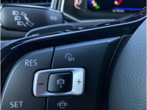 Volkswagen T-Roc R 2.0TSI DSG 4M ACC.AKRAPOVIC.KAMERA.NAVI.DCC.LED.SHZ.DAB+.USB