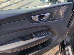 Volvo XC60 B5 (Benzin) Plus Black Edition AWD Automatik