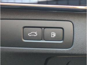 Volvo XC90 T8 Recharge Ultra Dark Plug-In Hybrid AWD LED