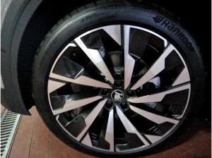 Skoda Elroq 85 Sportline Matrix AHK Navi 4xSitzhzg Kli