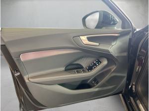 Audi A5 Avant e-hybrid quattro S tronic