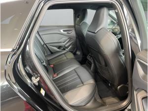 Audi A5 Avant e-hybrid quattro S tronic