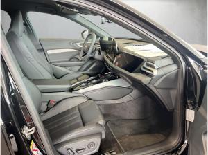 Audi A5 Avant e-hybrid quattro S tronic