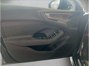 Audi A5 Avant e-hybrid quattro S tronic