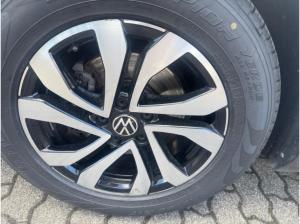Volkswagen Tiguan Active 1.5 TSI LED Navi AHK Climatronic