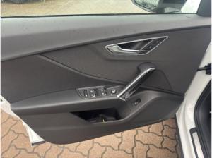 Audi Q2 S line 40 TFSI quattro Matrix Navi Schwarz plus