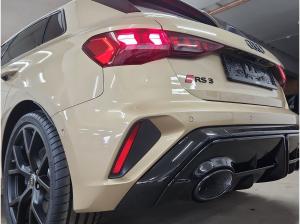 Audi RS3 Sportback exclusive RS-Abgas Pano LM 19" RFK Sonos Head-Up