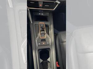 Cupra Leon 2.0 TDI DSG Edge Matrix Navi ACC RFK ACC LM