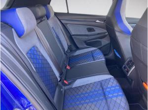 Volkswagen Golf VIII R BLACK DSG 4M AKRAPOVIC.ACC.HARMAN.NAVI.PANO