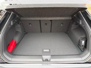 Volkswagen T-Roc R-Line 1,5 l eTSI BLACK STYLE+AHK+ACC+NAVI++