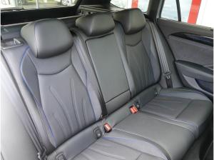 Volkswagen Passat R-Line 1.5 eHybrid DSG AHK Pano Matrix Navi Kamera