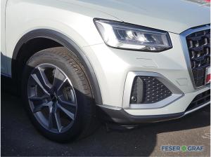 Audi Q2 35 TDI LED/Navi/AHK/R-Kamera/Sportsitze/18
