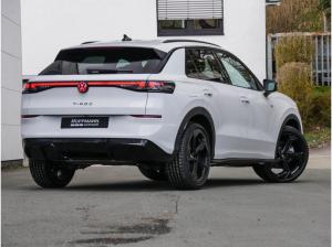 Volkswagen T-Roc R-Line 1.5 l eTSI DSG AHK,NAVI,IQ Lagerwagen !