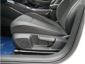 Volkswagen T-Roc R-Line 1.5 l eTSI DSG AHK,NAVI,IQ Lagerwagen !