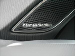 Volkswagen T-Roc R-Line 1.5 l eTSI DSG AHK,NAVI,IQ Lagerwagen !