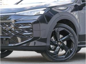 Volkswagen T-Roc R-Line 1.5 l eTSI DSG AHK,NAVI,IQ Lagerwagen !