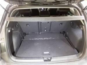 Volkswagen Golf VIII GOAL 1.5eTSI DSG ACC.AHK.NAVI.2xPDC.LED.APP-C.LKRD-HZG.SHZ