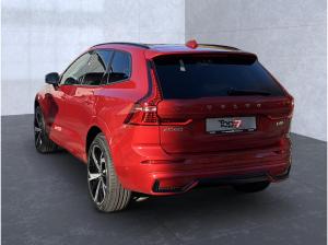 Volvo XC60 B5 (Benzin) Ultra Dark AWD Automatik Navi LED