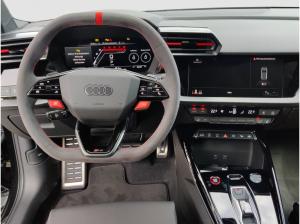 Audi RS3 Sportback quattro Sonos; Matrix; 285 kmH