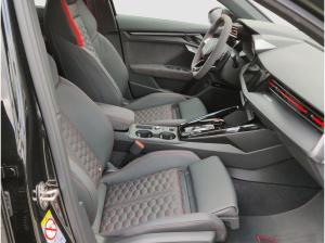 Audi RS3 Sportback quattro Sonos; Matrix; 285 kmH