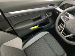 Volkswagen Golf 1,5 eTSI DSG Energy