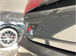 Audi RS Q8 SUV performance tiptronic