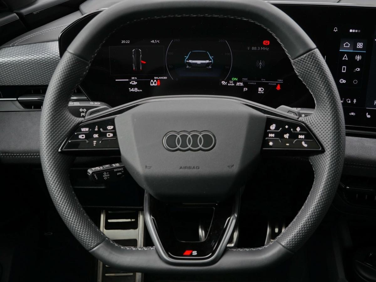 Audi S6 e-tron