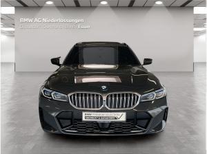 BMW 320 i Touring M Sport