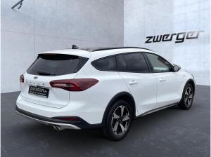 Ford Focus Turnier Active X Pano iACC Navi Kamera LED P