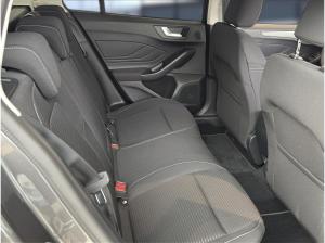 Ford Focus Turnier Active X Pano iACC Navi Kamera LED P