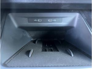 Seat Leon 1.5 TSI Road Edition LED Kamera Navi