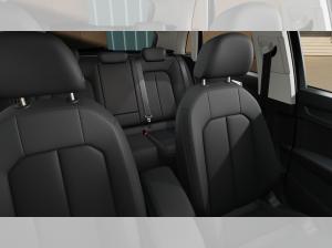 Audi Q3 advanced 35 TFSI Navi AHK inkl. 8.fach Bereifung