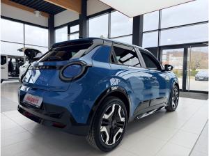 Nissan Micra Advance 40kWh WINTER 18" ICONIC