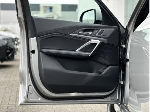 BMW iX1 xDrive30 M Sportpaket Panorama AHK H&K HiFi